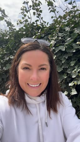 Amanda Watts 🧠🏳️‍🌈 profile photo